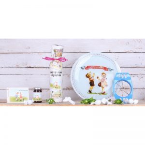 מארז יין וצלחת הגשה מעוצבת לראש השנה.